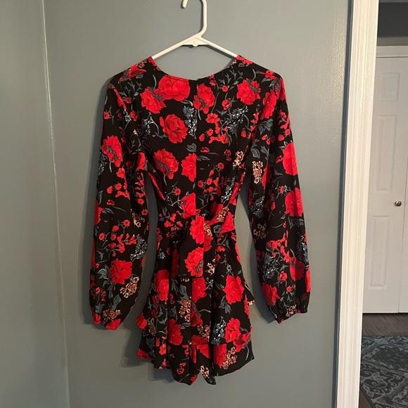 Floral Romper - Picture 2 of 6